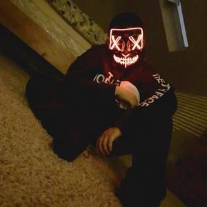 Meet your Posher, Leonel